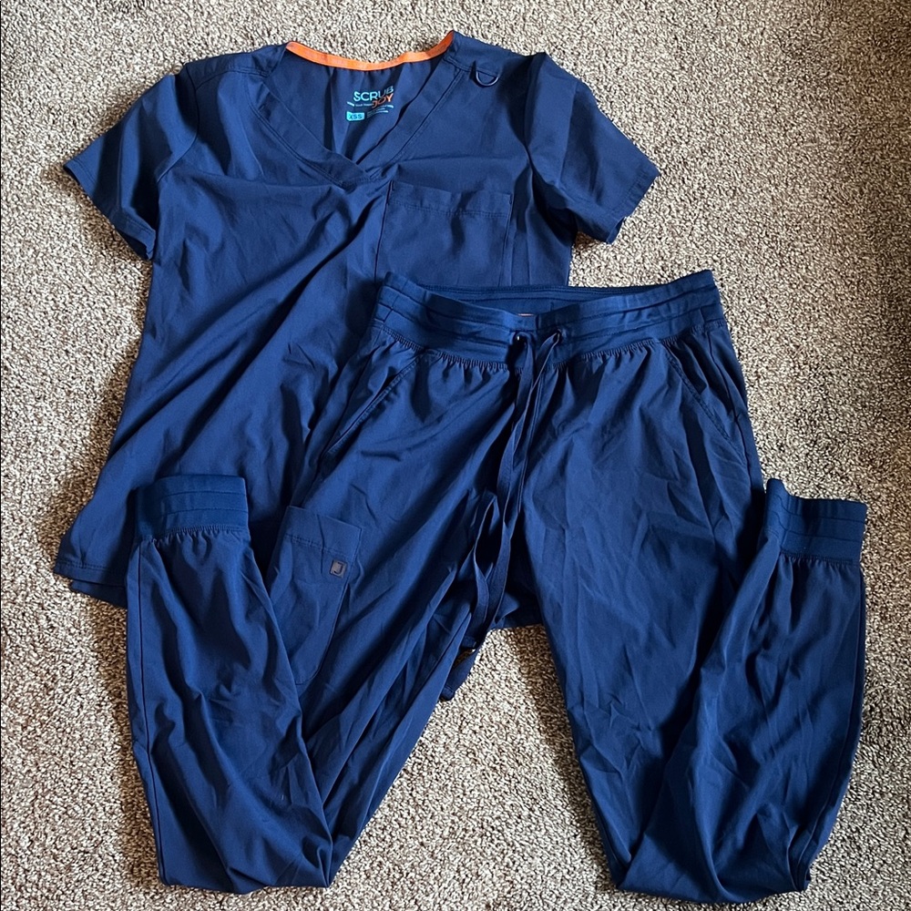 Navy ScrubJoy One Pocket Top and Jogger Set XS